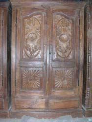wooden antique reporoduction almirah