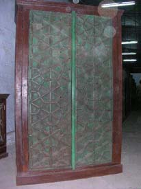 antique_door_wooden_almirah