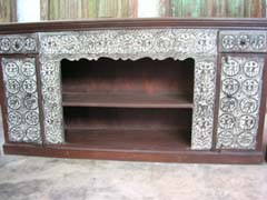sideboard