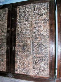 carved_door_tv_cabinet
