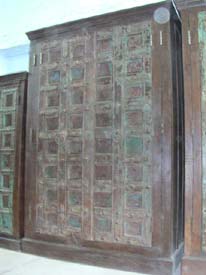 antique_door_almirah