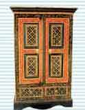 Paintd Almirah